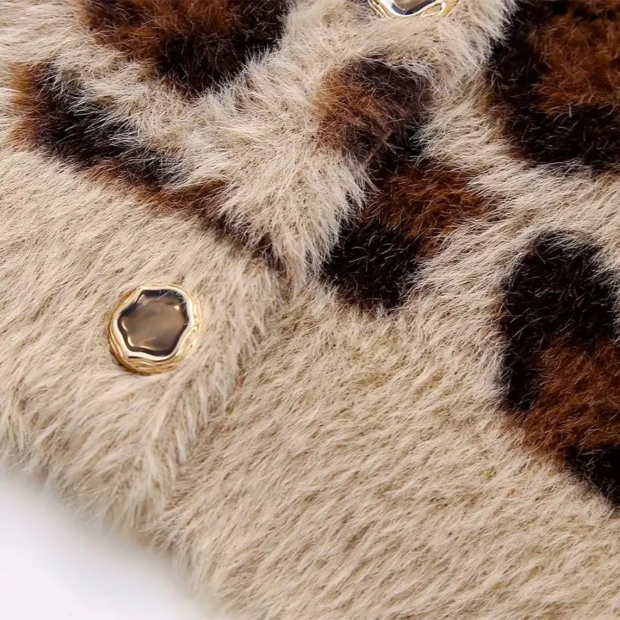 Lorven™ Leopar Desenli Tüylü Triko Hırka