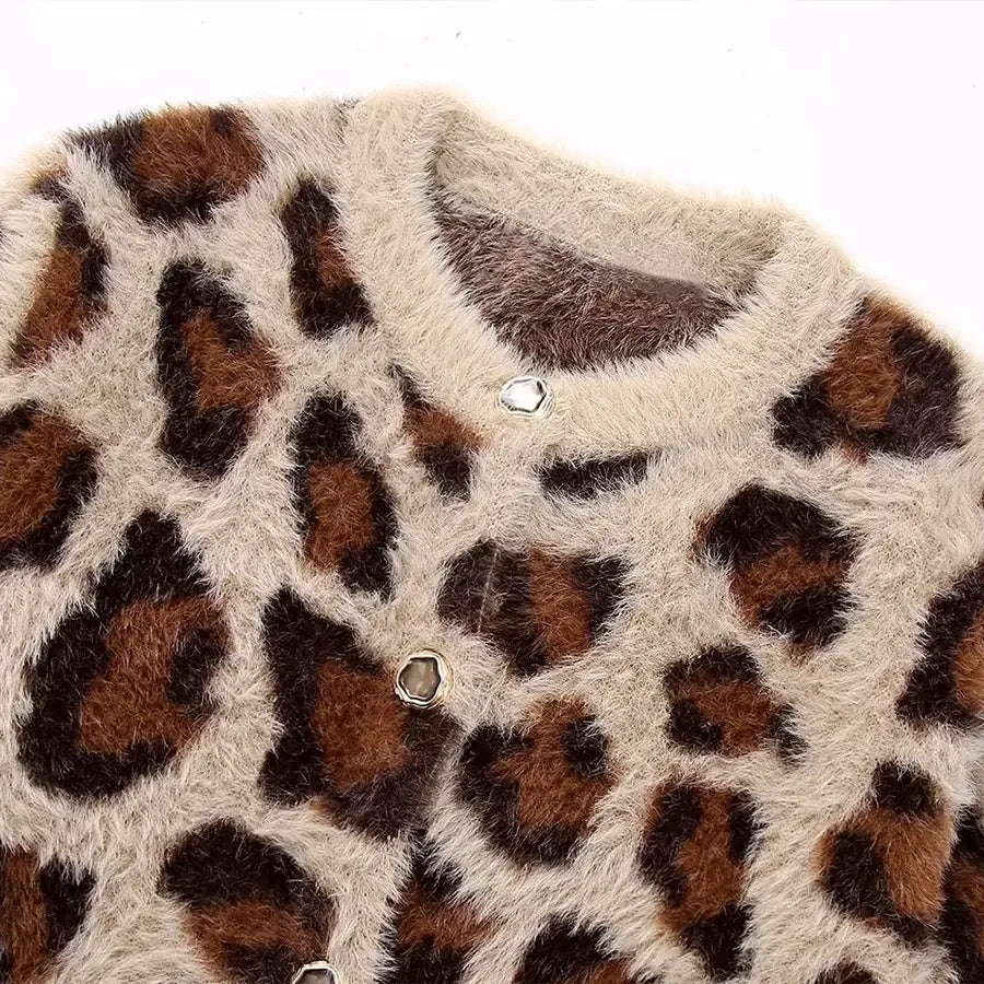Lorven™ Leopar Desenli Tüylü Triko Hırka